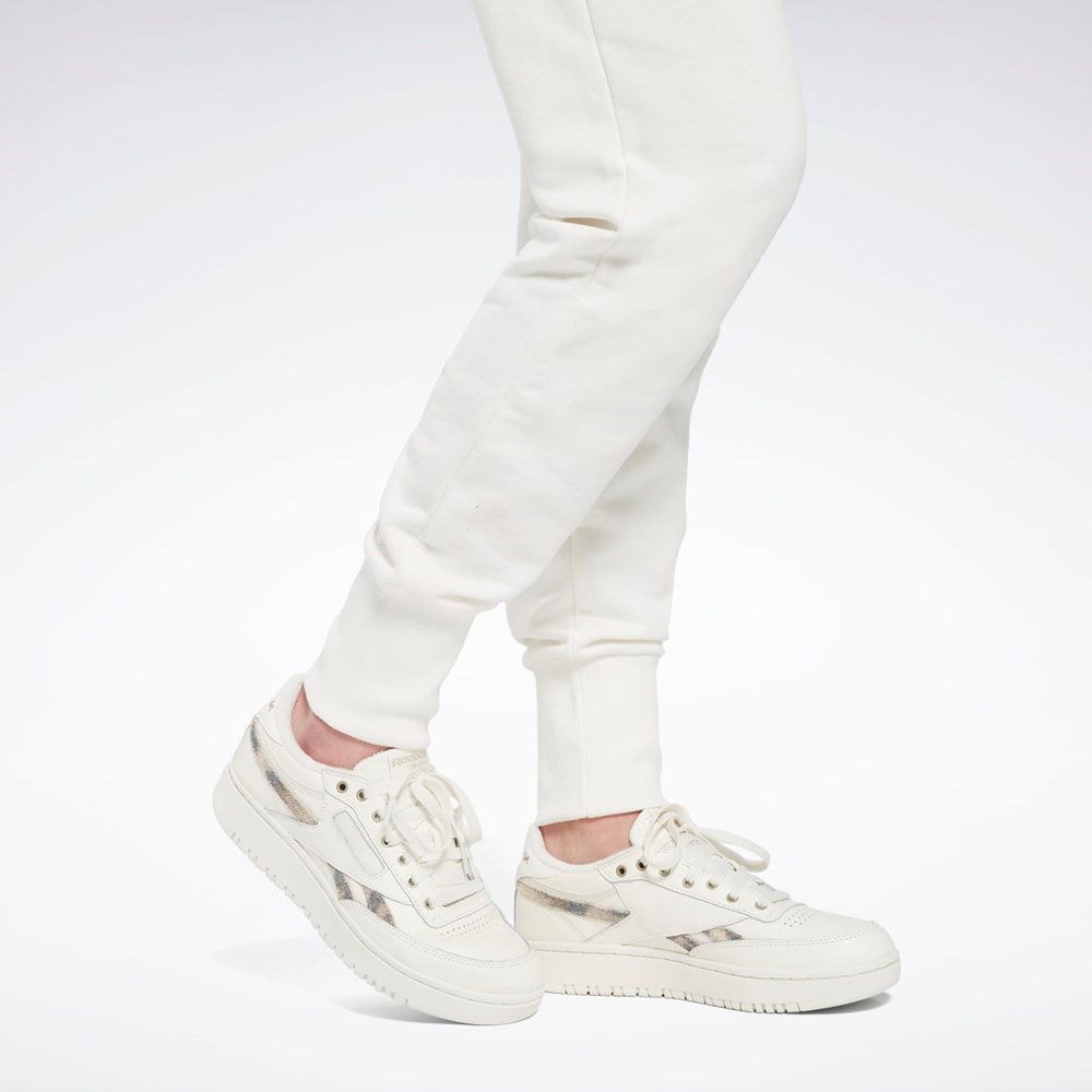 Reebok Reebok Classics French Terry Pants Chalk | YOP167349